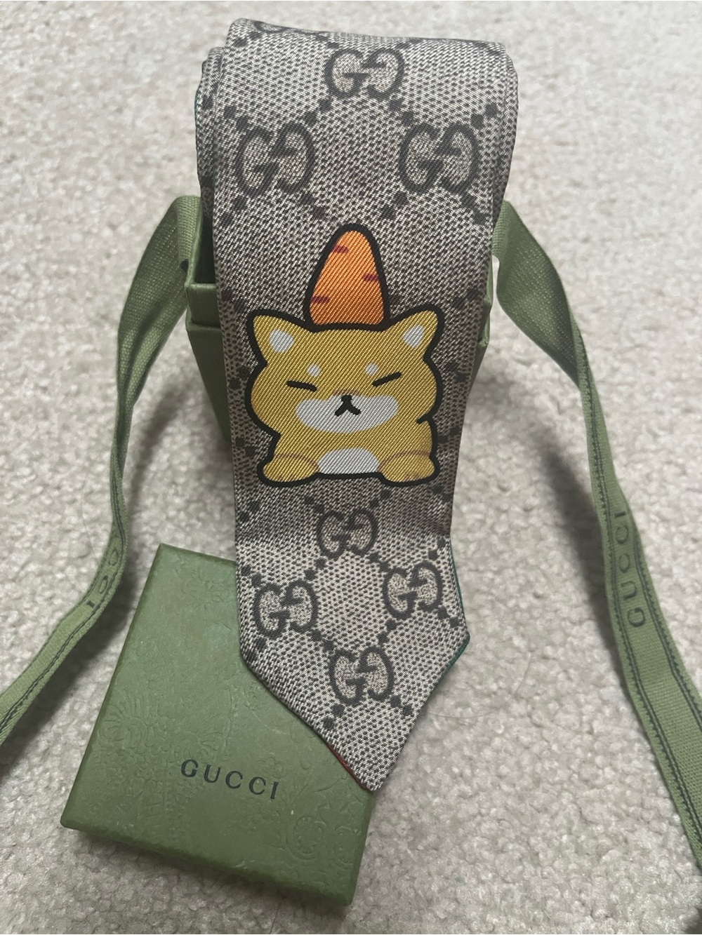 100% Authentic Gucci x Fikara Silk Neck Bow Scarf - Full Set with Box